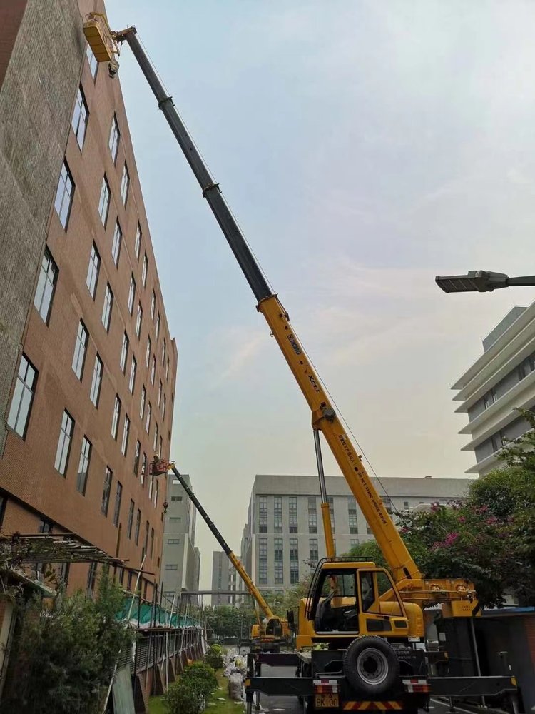 襄州汽车吊出租哪家好，选择最靠谱的服务商指南