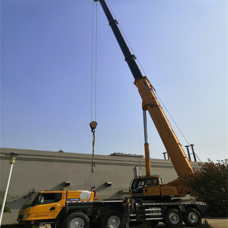 襄州 选择汽车吊租赁的秘诀与联系方式指南
