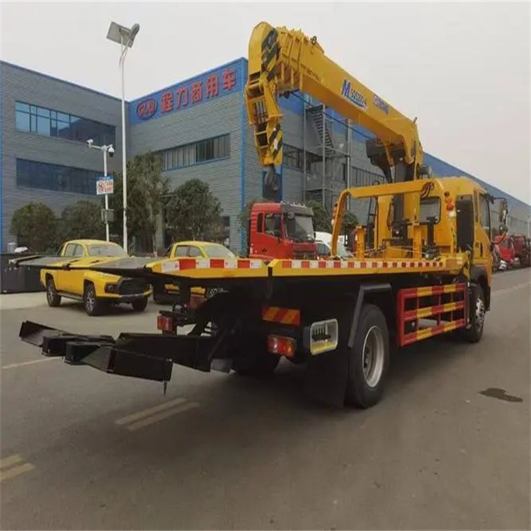 襄州附近小随车吊出租电话，轻松解决搬运烦恼