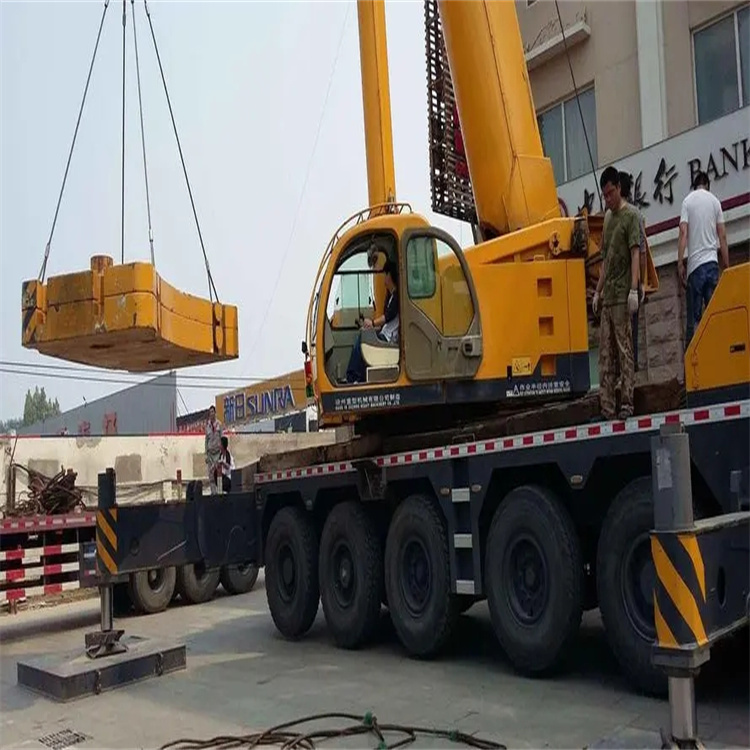 襄州当地吊车出租|机器吊装|75吨|工厂搬迁服务